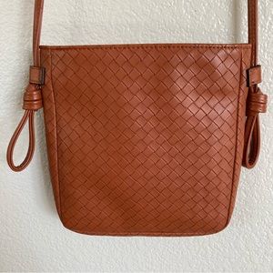Small Brown/Tan Purse